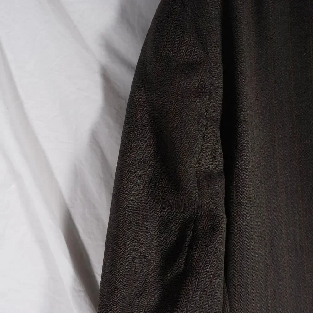 Burberry Brown Pinstripe Herringbone Blazer 44R  See Photos